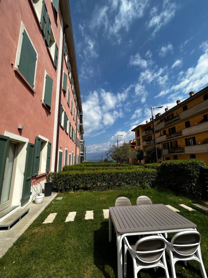 Dv Garda Suite Campione del Garda Kültér fotó